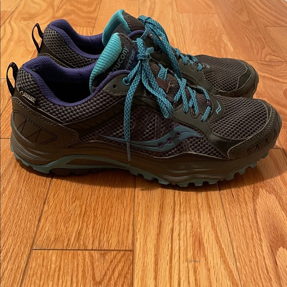 Saucony GORTEX Grid Excursion Trail Running Shoes - Picture 3 of 7